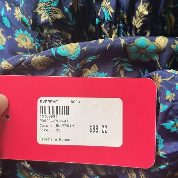 Evereve RAGA Floral Sapphire Blueprint Romper Size XS NWT - Picture 14 of 14